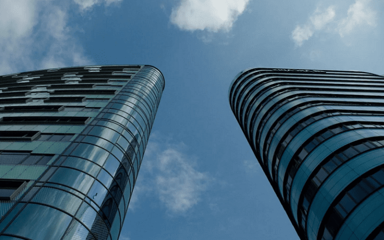 c-corporation perpetual existence pros and cons
