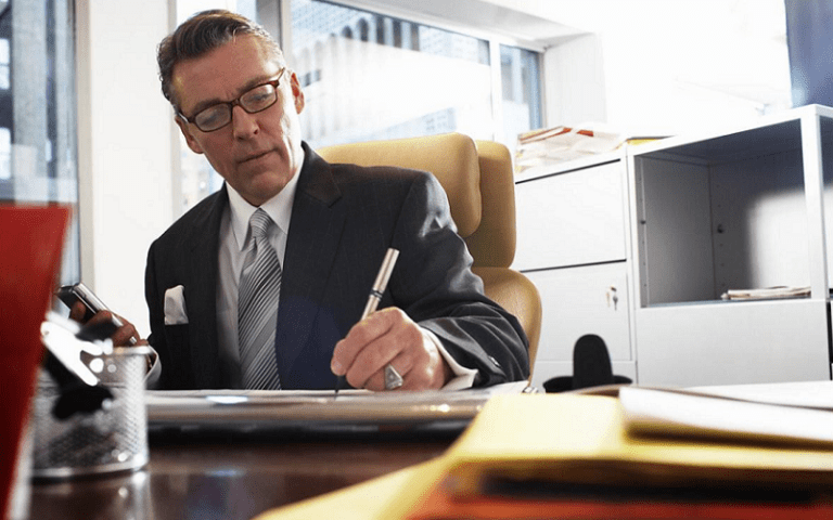 s-corporation shareholder income allocation